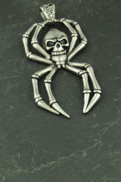 Spinne mit Totenkopf,Anhänger aus Edelstahl