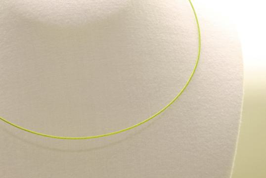 Stahl Halsband - Halsreif in hellgrün ca. 53cm