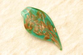 Glasschmuck aus Muranoglas mint Blattform